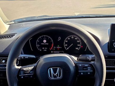 Used 2022 Honda Civic LX image 15