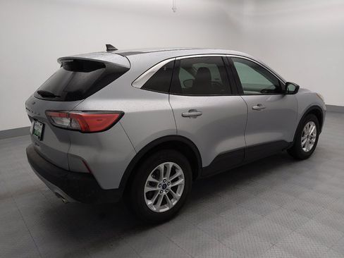 Used 2022 Ford Escape SE w/ Convenience Package FWD image 10