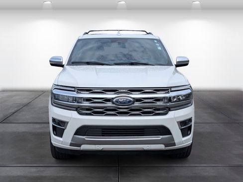 Used 2024 Ford Expedition Max Platinum RWD image 6