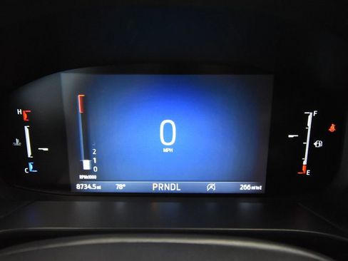 Used 2025 Ford Escape ST-Line w/ Cold Weather Package AWD/4WD image 9