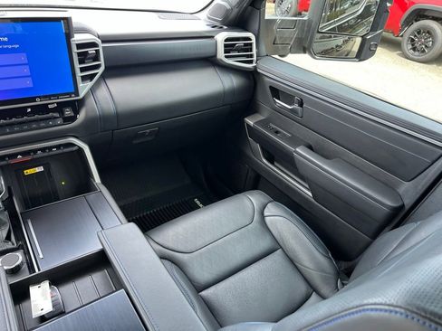 Used 2023 Toyota Tundra Platinum w/ Advanced Package AWD/4WD image 20