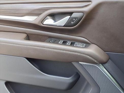 Certified 2024 GMC Yukon Denali image 22