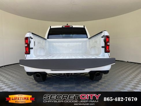 New 2026 RAM 1500 Express AWD/4WD image 31