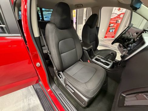 Used 2016 Chevrolet Colorado LT w/ LT Convenience Package image 4