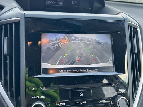 Used 2023 Subaru Crosstrek 2.0i Premium image 6