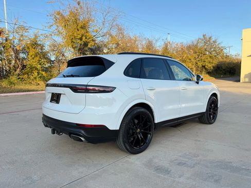 Used 2019 Porsche Cayenne image 6