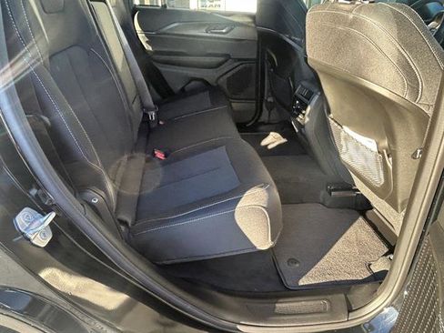 New 2025 Jeep Grand Cherokee Laredo image 23