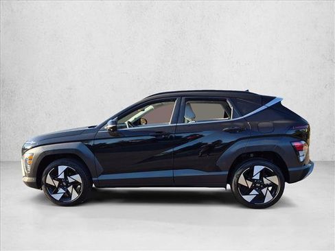 Used 2024 Hyundai Kona Limited AWD/4WD image 9