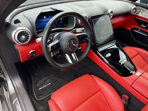 Used 2023 Mercedes-Benz SL 43 AMG image 24