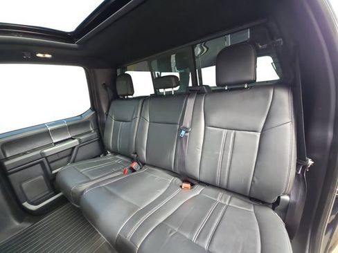 Used 2018 Ford F150 XLT w/ Equipment Group 302A Luxury AWD/4WD image 13