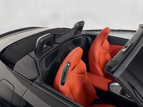 Used 2026 BMW Z4 M40i w/ Shadowloine Package RWD image 22