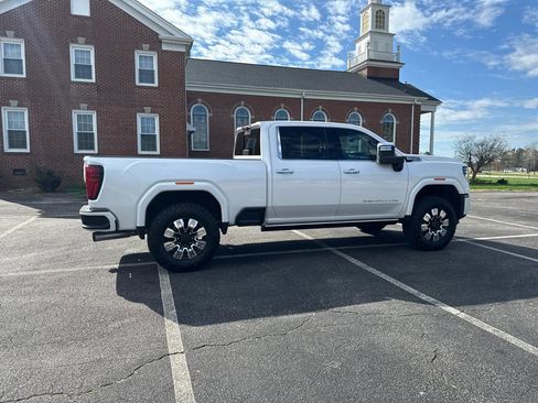 Used 2025 GMC Sierra 2500 Denali w/ Denali Reserve Package image 5
