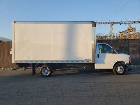 New 2025 Chevrolet Express 3500 w/ Power Convenience Package image 21