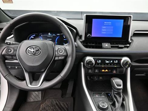 Certified 2023 Toyota RAV4 SE w/ Convenience Package AWD/4WD image 15
