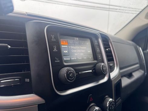 Used 2015 RAM 2500 SLT image 17