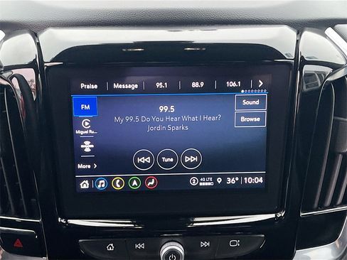 Used 2023 Chevrolet Traverse RS image 15