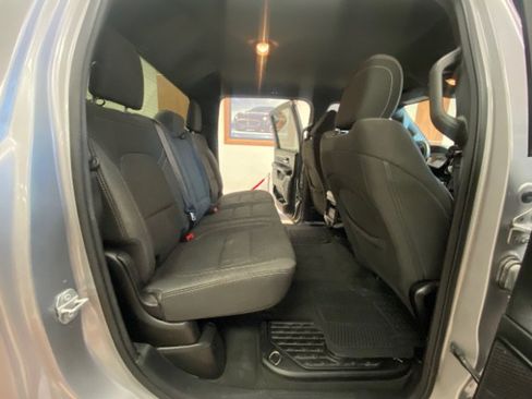 Used 2022 RAM 1500 Big Horn RWD image 15