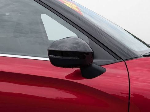 New 2026 Mitsubishi Outlander LE FWD image 11