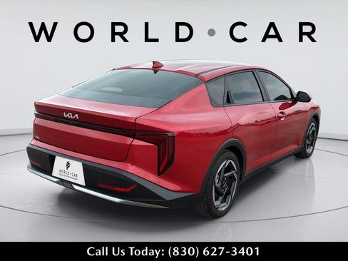 Certified 2025 Kia K4 EX FWD image 17