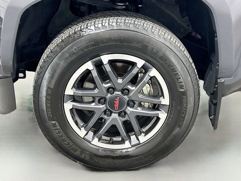 Used 2024 Toyota Tacoma TRD Sport RWD image 26