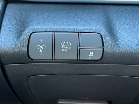 New 2026 Hyundai Elantra Hybrid FWD image 29