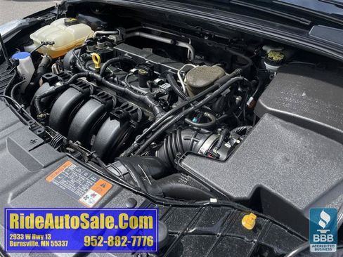 Used 2015 Ford Focus SE FWD image 24