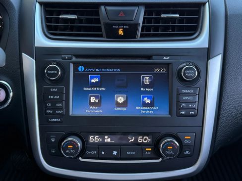 Used 2017 Nissan Altima 2.5 SL w/ 2.5 Technology Package image 25