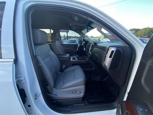 Used 2018 GMC Sierra 1500 SLT w/ SLT Premium Package image 11