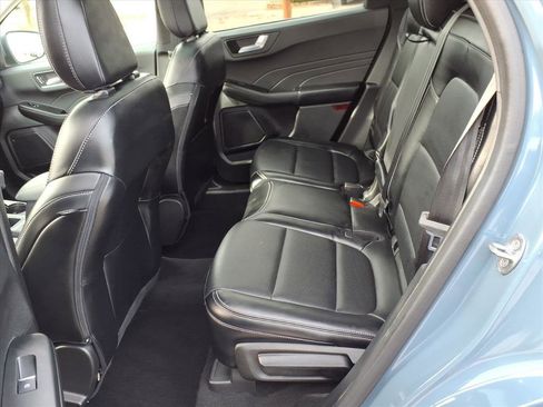 Used 2023 Ford Escape Platinum image 12