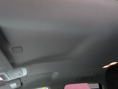 Used 2019 Chevrolet Colorado LT w/ LT Convenience Package image 37