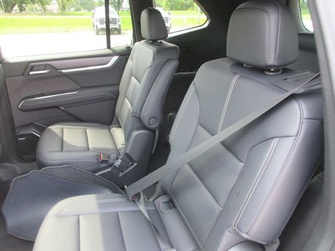 New 2027 GMC Acadia Elevation w/ Black Edition FWD image 13