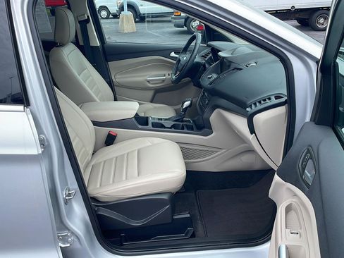 Used 2019 Ford Escape SEL FWD image 26