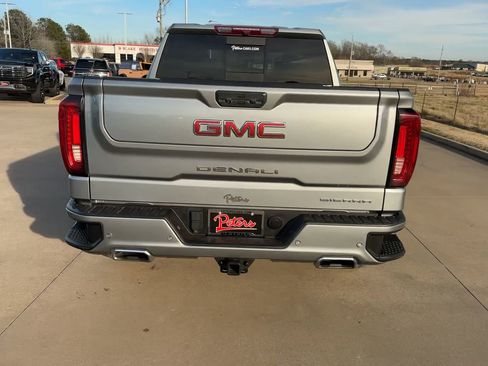 Used 2024 GMC Sierra 1500 Denali image 8