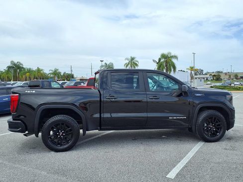 Used 2025 GMC Sierra 1500 Pro w/ Graphite Edition AWD/4WD image 8