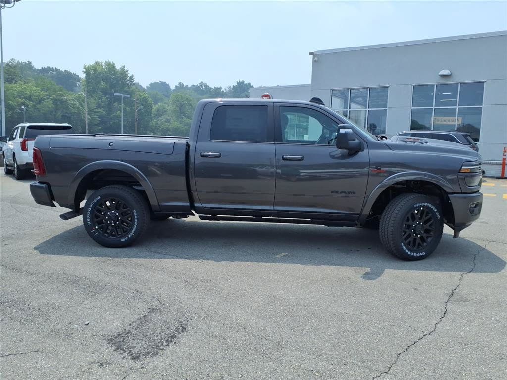 New 2026 RAM 2500 Limited AWD/4WD image 3