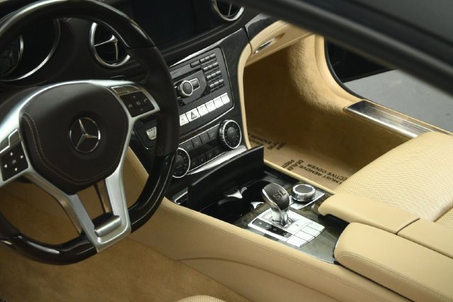 Used 2016 Mercedes-Benz SL 400 w/ Premium I Package image 39