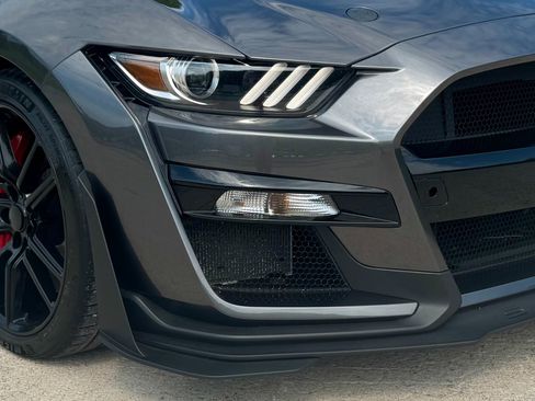 Used 2020 Ford Mustang Shelby GT500 w/ Technology Package image 69