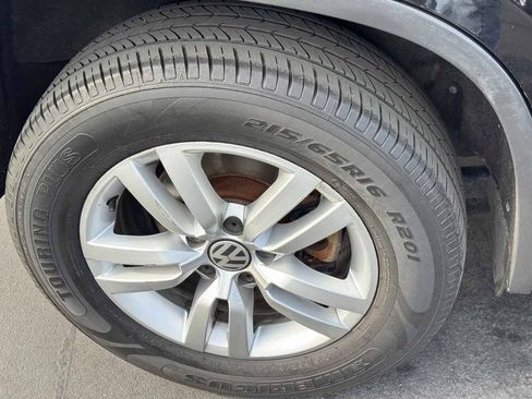 Used 2017 Volkswagen Tiguan S AWD/4WD image 21