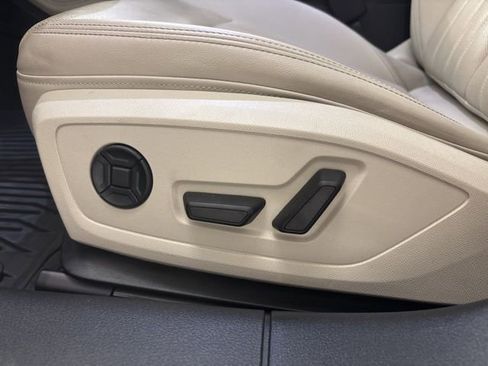 Used 2024 Audi A6 Premium Plus image 27