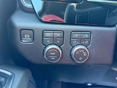 New 2026 GMC Sierra 1500 SLE w/ X31 Off-Road Package image 32