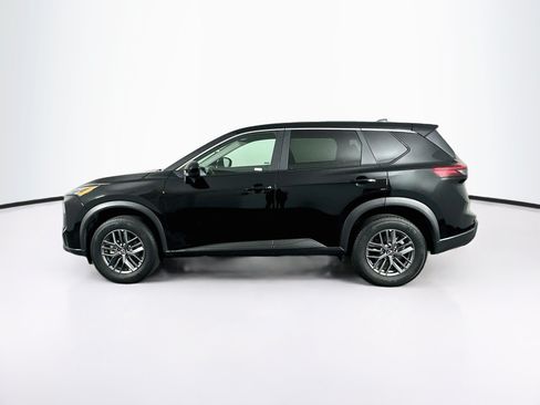 Used 2026 Nissan Rogue SV AWD/4WD image 4