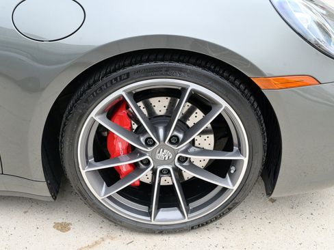 Used 2020 Porsche 911 Carrera 4S image 12
