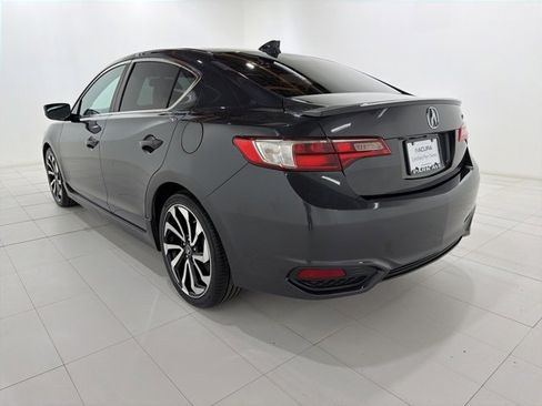 Certified 2016 Acura ILX 2.4L image 3