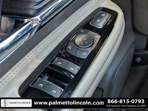 Used 2022 Lincoln Corsair FWD image 25