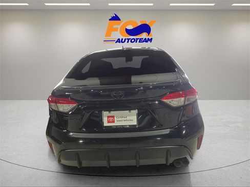 Certified 2024 Toyota Corolla SE image 3