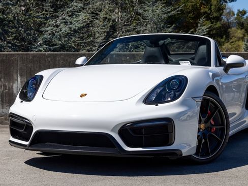 Certified 2015 Porsche Boxster GTS RWD image 7