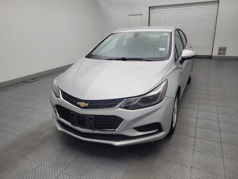 Used 2017 Chevrolet Cruze LT w/ Convenience Package FWD image 15
