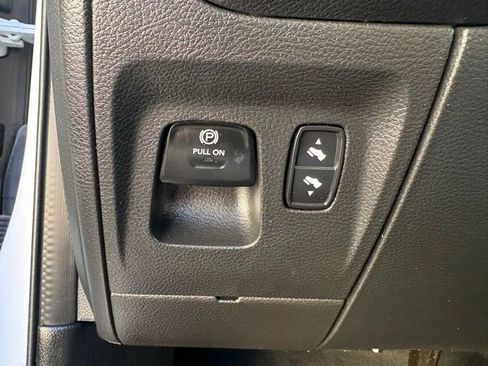 Used 2023 RAM 1500 Big Horn image 36