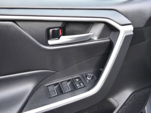 Used 2024 Toyota RAV4 XLE image 16