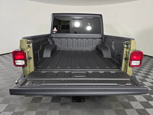 New 2026 Jeep Gladiator Sport image 15